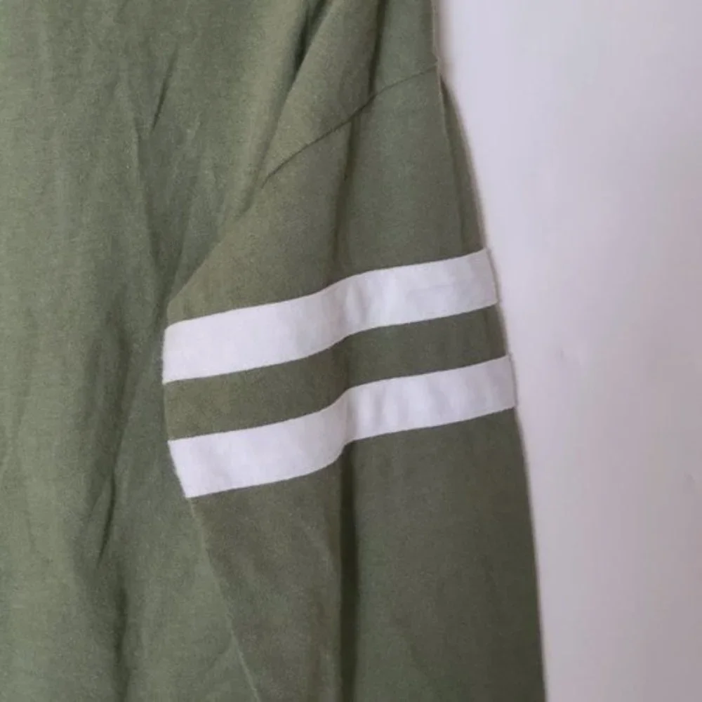 Old Navy Softest Tee Green‎ Olive XL 14 Stripe
